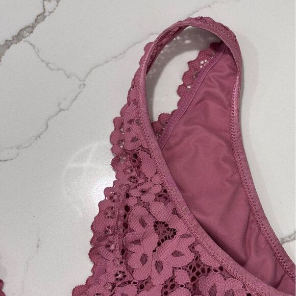 Victoria’s Secret Body by Victoria Women’s Pink Lace Bralette Bra Medium Lounge - Picture 8 of 15